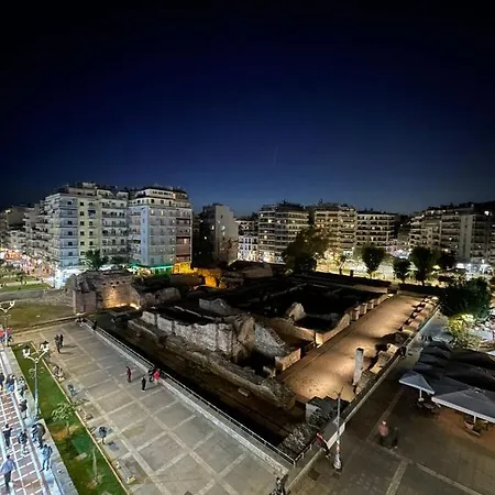 Galerius Palace View By Agora Flats Apartment *
