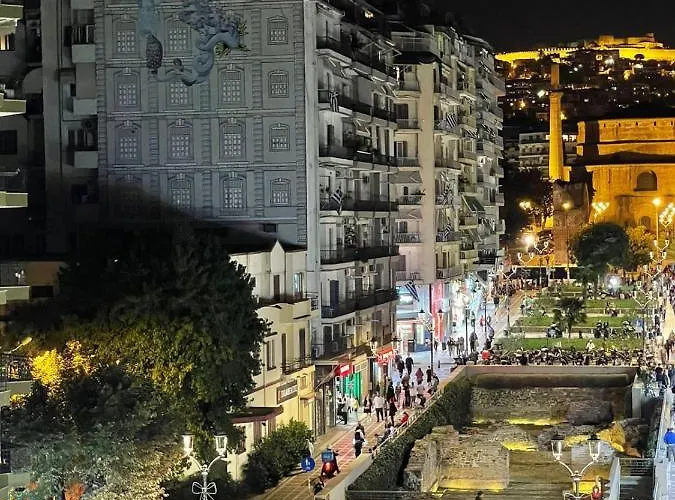 Galerius Palace View By Agora Flats Thessalonique