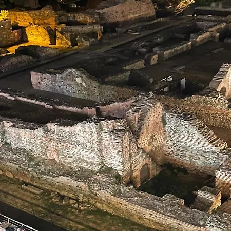 Galerius Palace View By Agora Flats